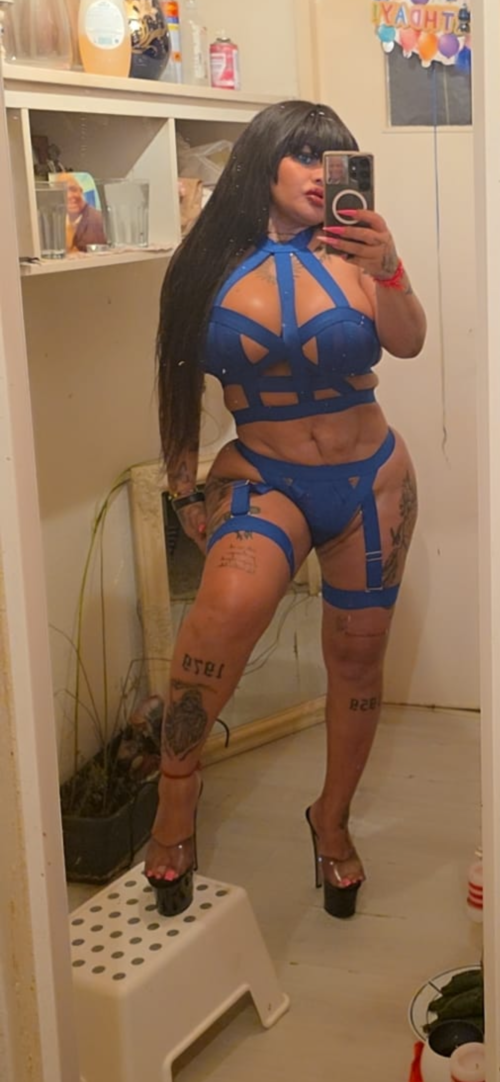 Daniela - Image 7