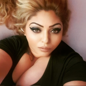 Gloria - Busty lady with great curves and a sensual, open-minded nature.