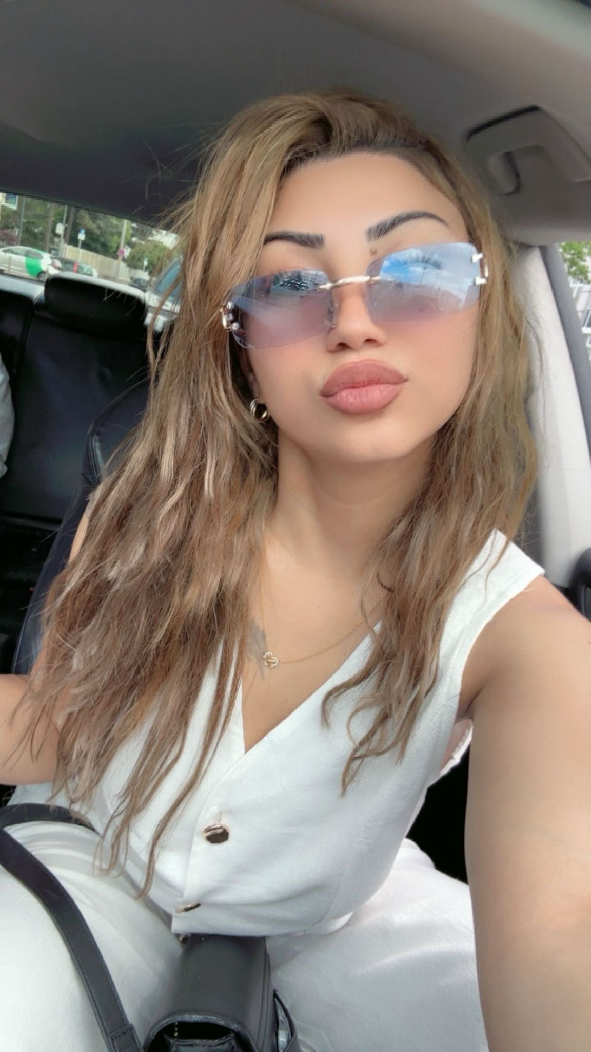 Ella